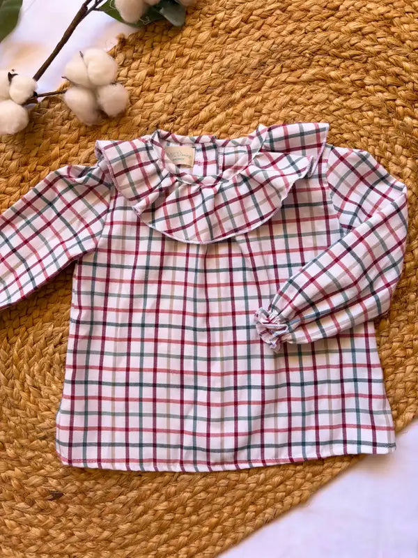 Blusa cuello volante de cuadros multicolor con fondo blanco Colección Almendro| MICŪ baby