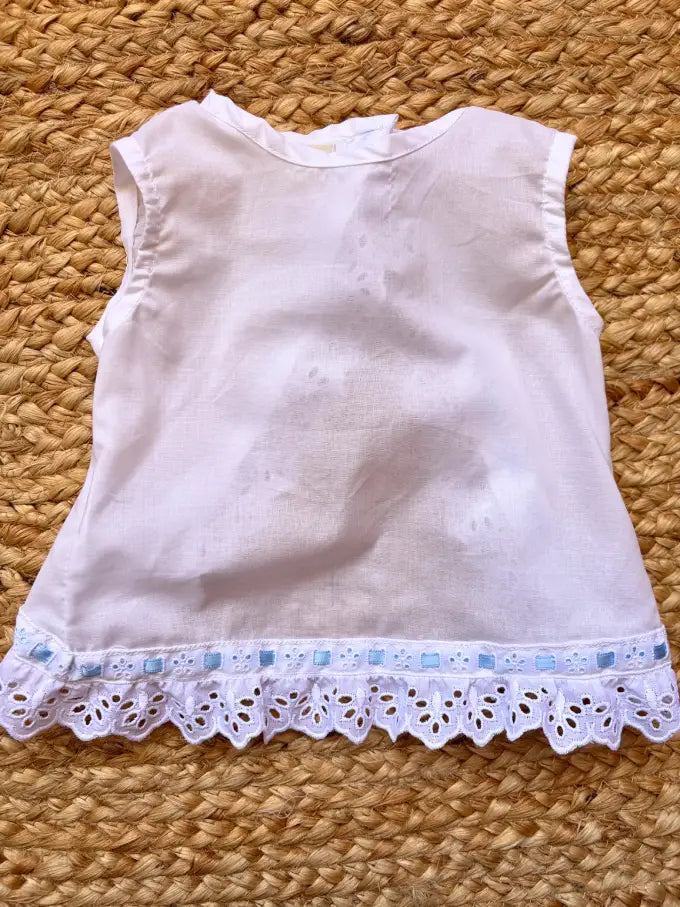 Blusa blanca con pasacintas azul Algodón