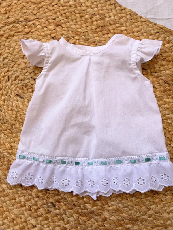 Blusa blanca con pasacintas verde Algodón