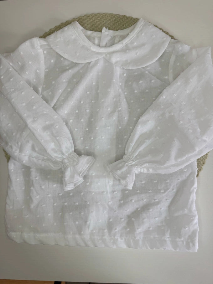 Blusa de algodón blanco de cuello bebé Cala