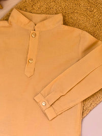 Camisa beige cuello mao - Colección Gerbera