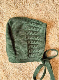 Capota de punto verde - Colección Musgo