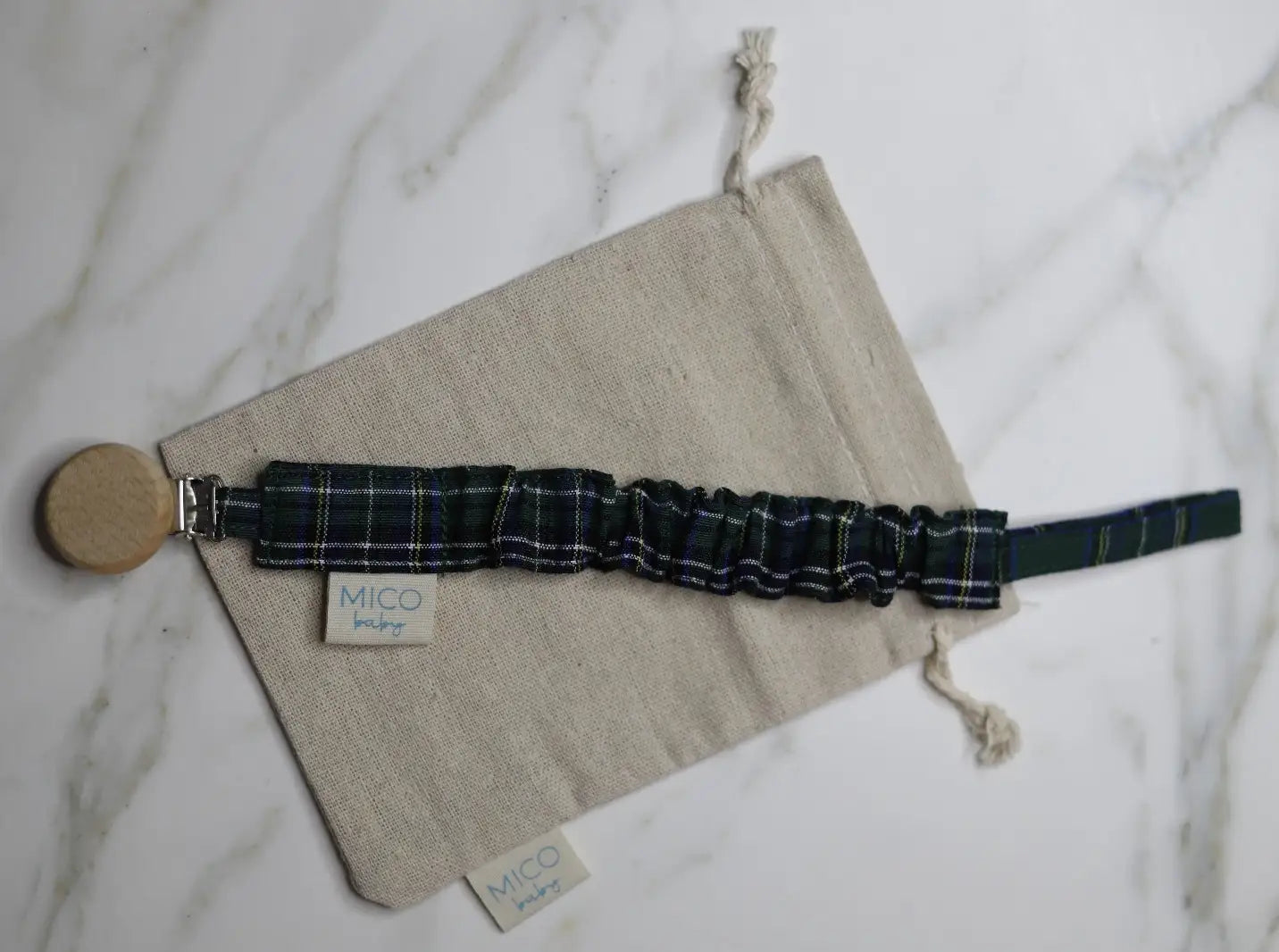 Chupetero de cuadros elegantes con pinza de madera Abedul