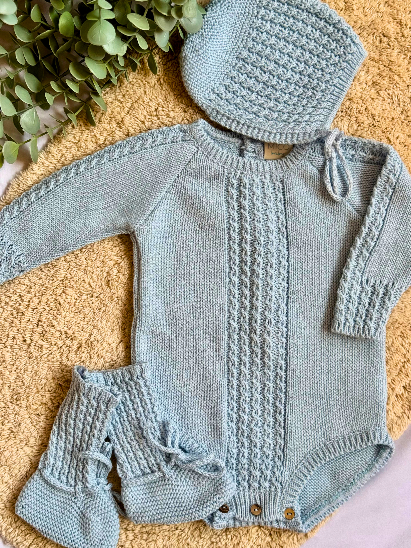 Conjunto de punto azul bebé | Colección Peonia