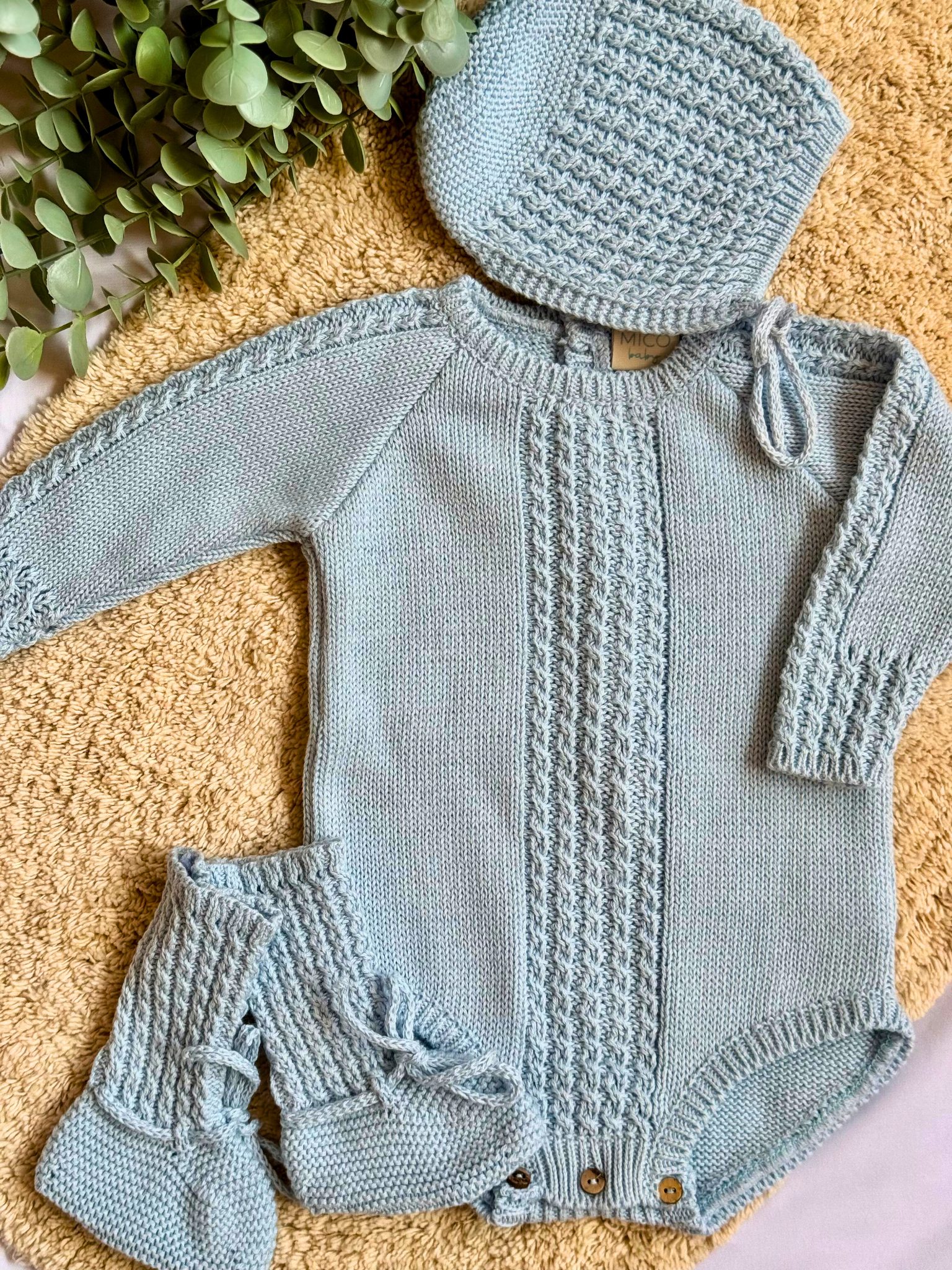 Conjunto de punto azul bebé | Colección Peonia