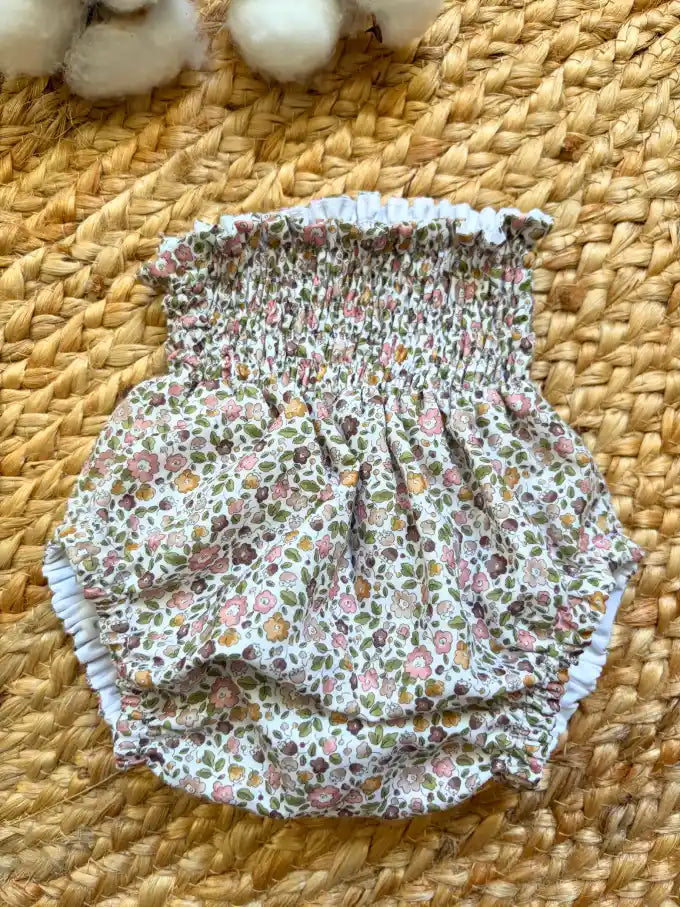Cubrepañal bebé con flores rosas y marrones Colección Brezo | MICŪ baby