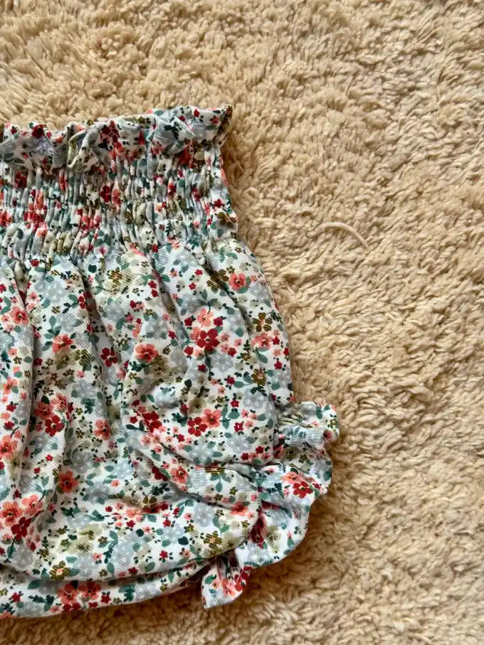 Cubrepañal de flores multicolor - Colección Amaranto