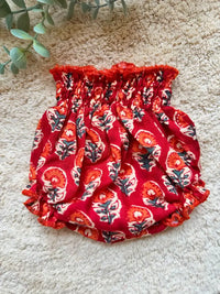 Cubrepañal rojo tintado a mano con estampado floral - Colección Loto