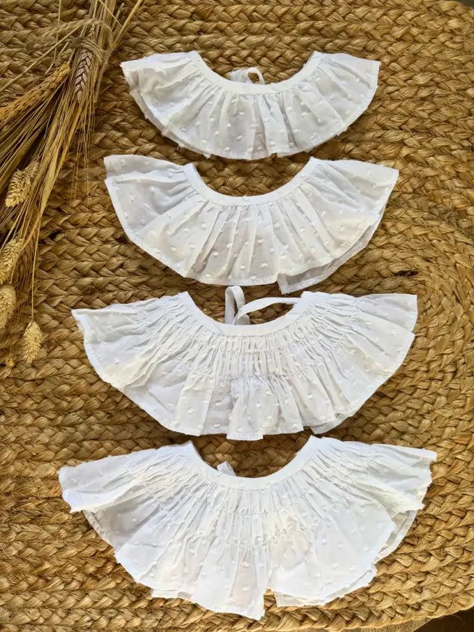 Cuello de plumeti blanco Cala