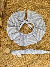 Cuello y chupetero de rayas grises Nenúfar