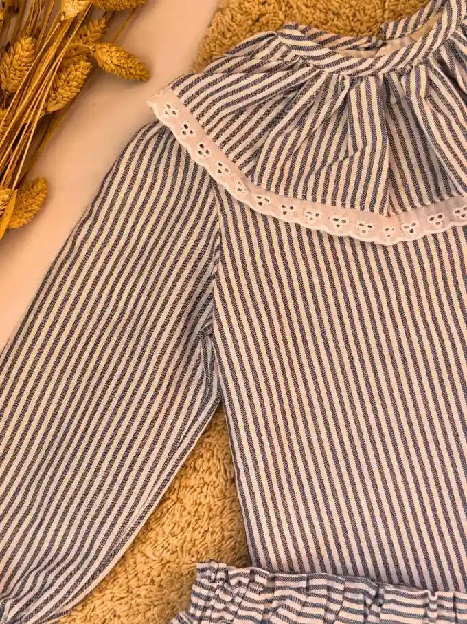 Jesusito de rayas azul - Colección Nenúfar