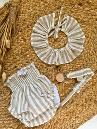 Pack de cubrepañal, chupetero y Cuello de rayas beige Espiga