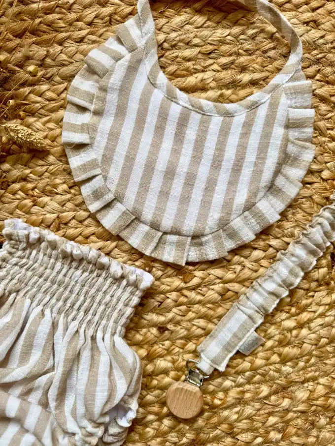 Pack cubrepañal, babero y chupetero de rayas beige Espiga