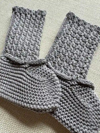 Patucos de punto gris - Gardenia