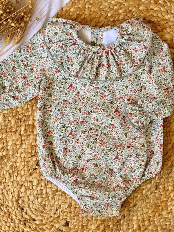 Pelele de flores multicolor - Colección Amaranto