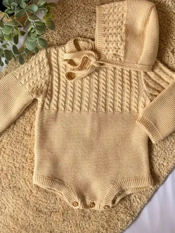 Pelele de punto crema - Colección Camomila