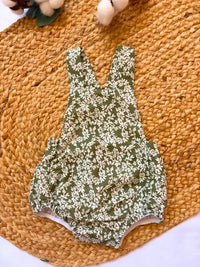 Ranita verde con flores blancas Colección Helecho | MICŪ baby