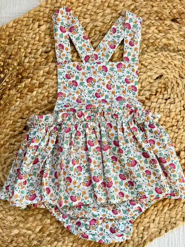 Ranita con volante de flores fucsia y verde agua Orquídea