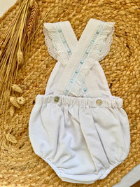 Ranita piqué blanco con pasacintas azul - Colección Margarita