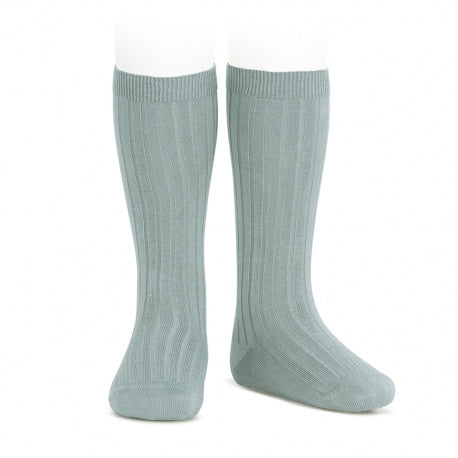 Calcetines altos basicos canale verde seco Cóndor | MICŪ baby